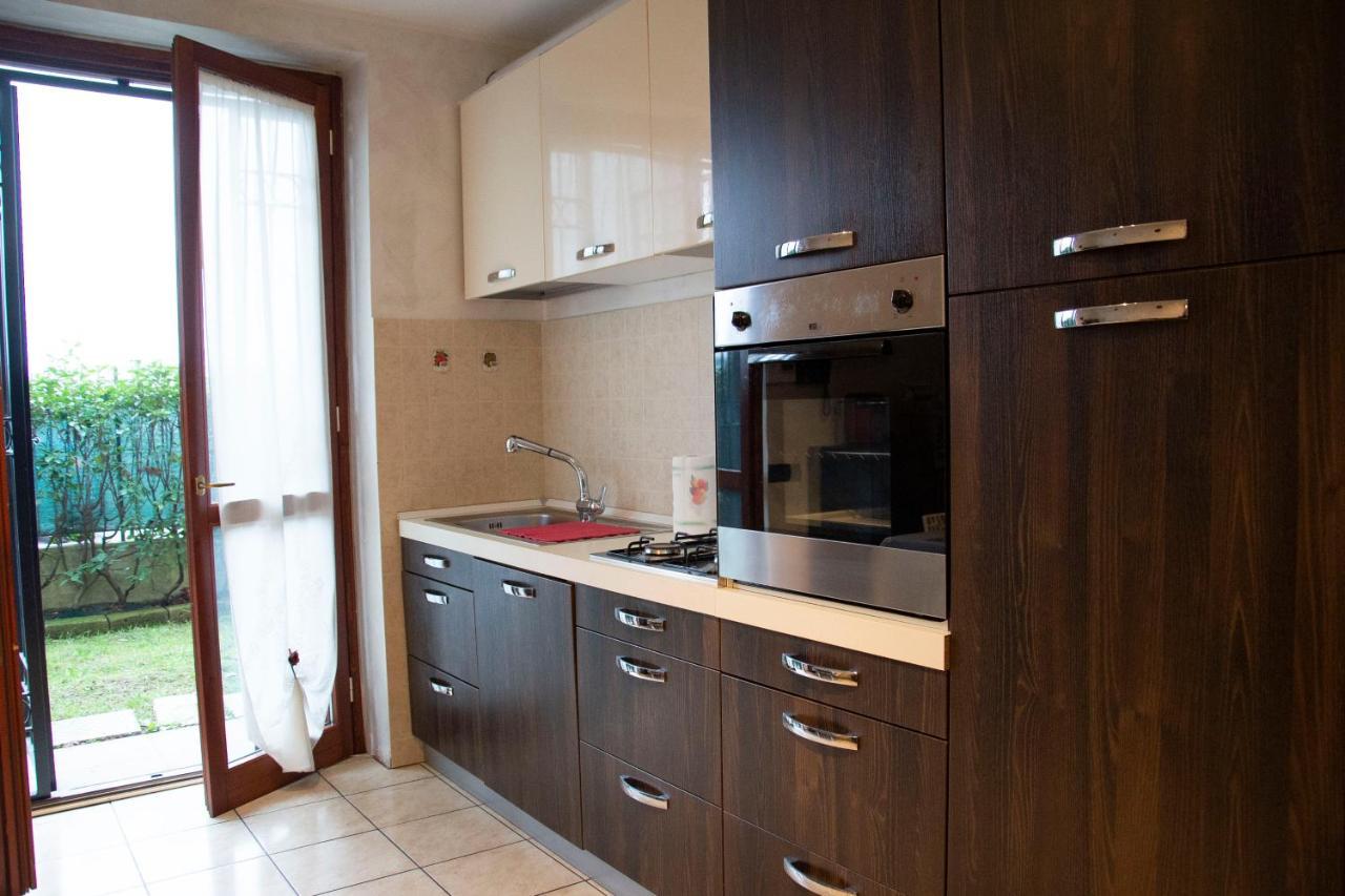 Apartamento Un'Oasi Di Pace Agrate Brianza Exterior foto