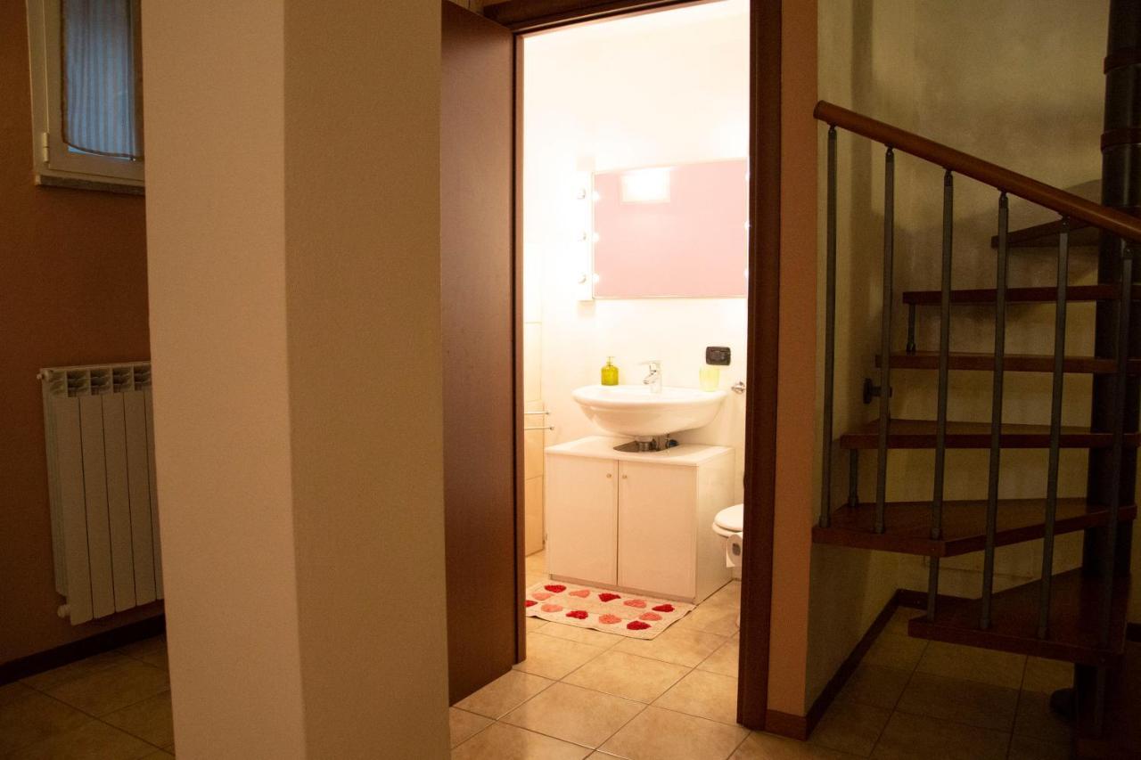 Apartamento Un'Oasi Di Pace Agrate Brianza Exterior foto